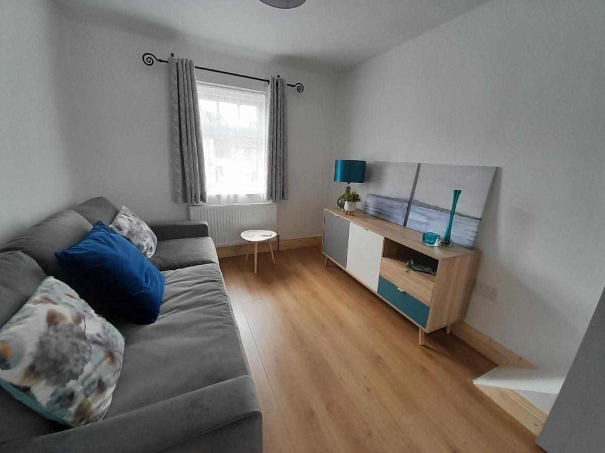 Central Town Apartment 韦克斯福德 外观 照片